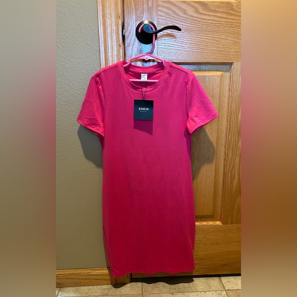 NWT SHEIN Girls Knitted Solid Color Casual Short Sleeve Dress, 11-12 Y. Hot pink